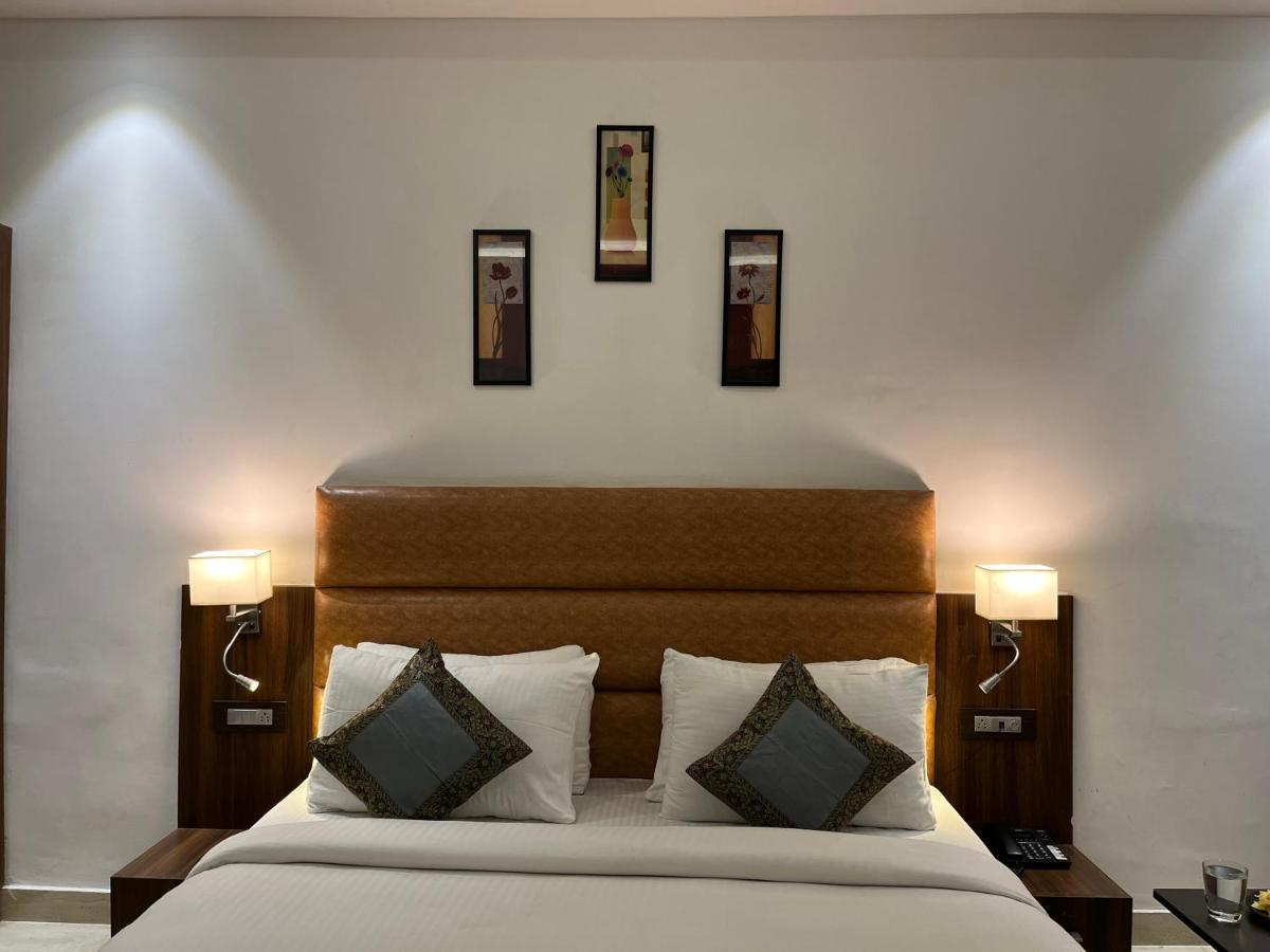 Hotel Kalawati Palace Bénarès Extérieur photo
