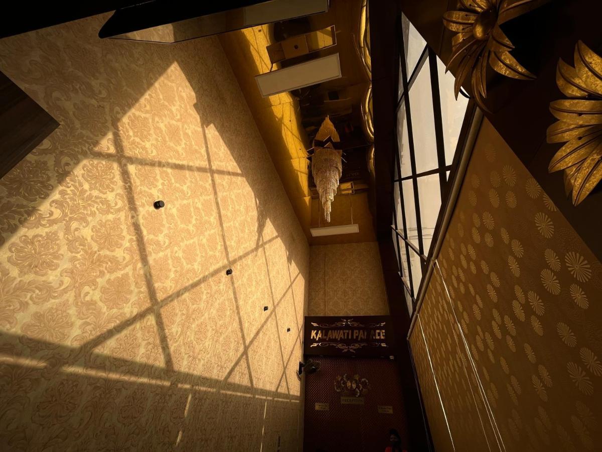 Hotel Kalawati Palace Bénarès Extérieur photo
